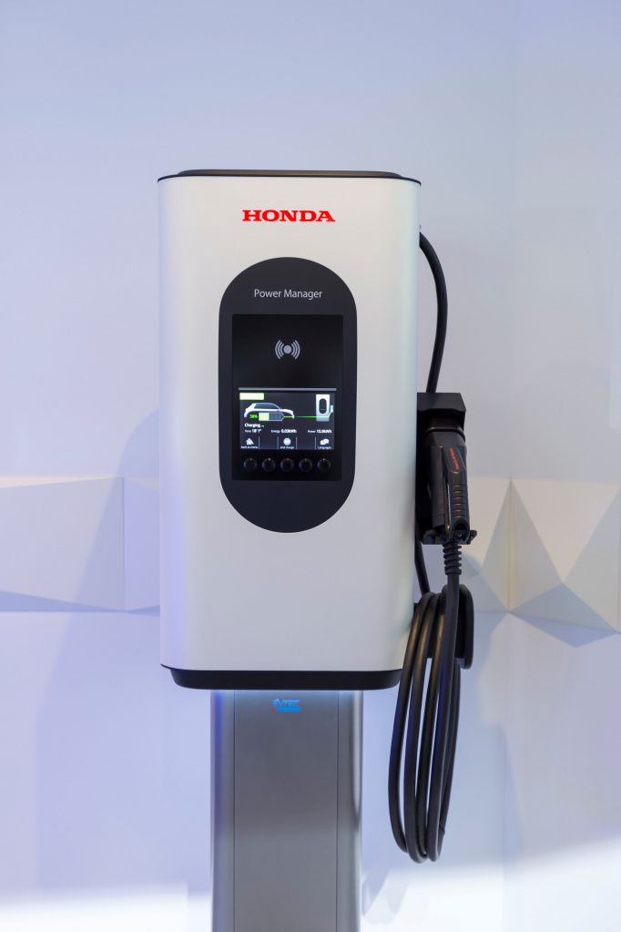 162717_HONDA_COMMITS_TO_TOTAL_ELECTRIFICATION_IN_EUROPE_BY_2025.jpg